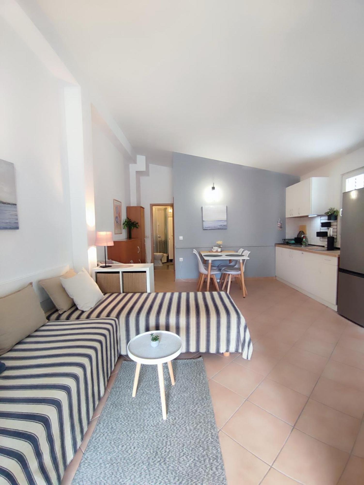 Apartments Divna Baska Voda Exterior photo
